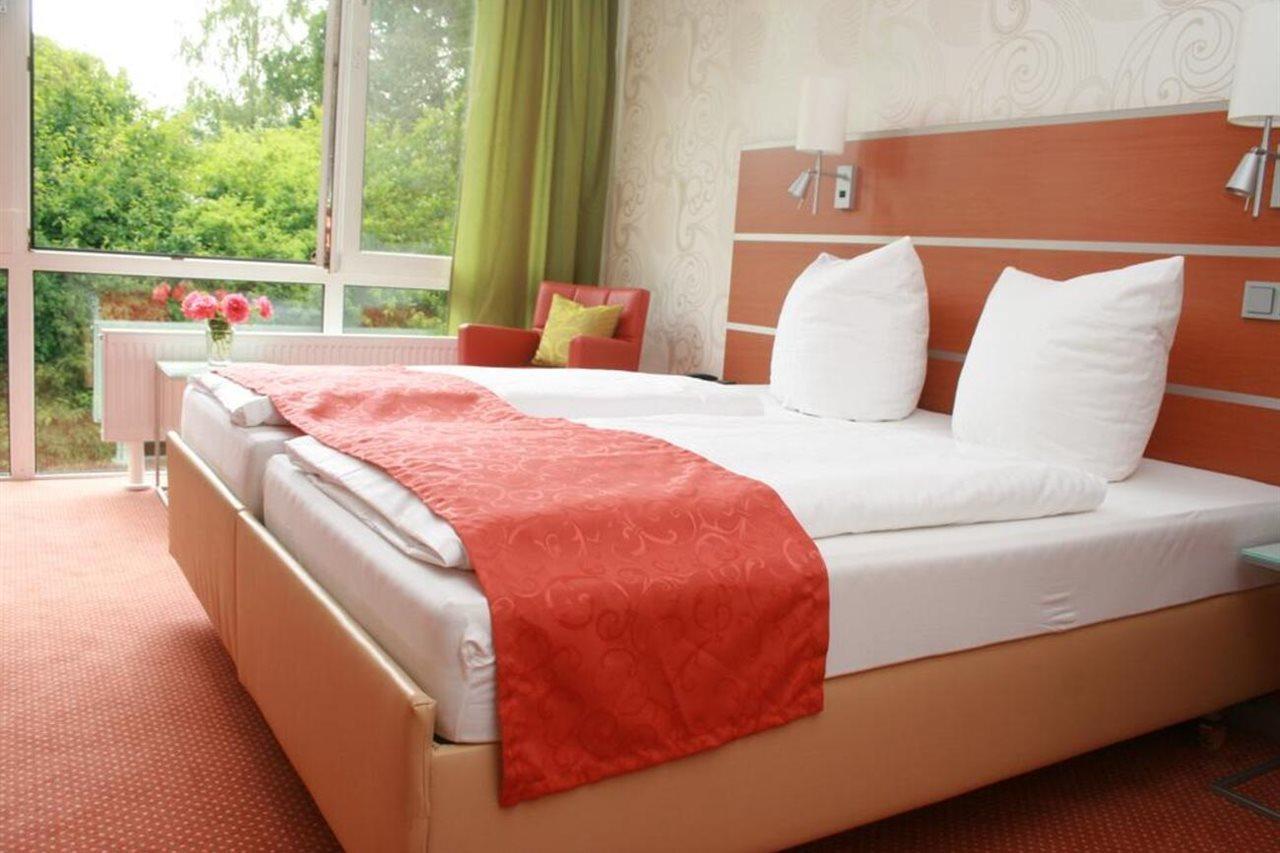 Hotel-Restaurant Fasanerie Marburg Екстер'єр фото