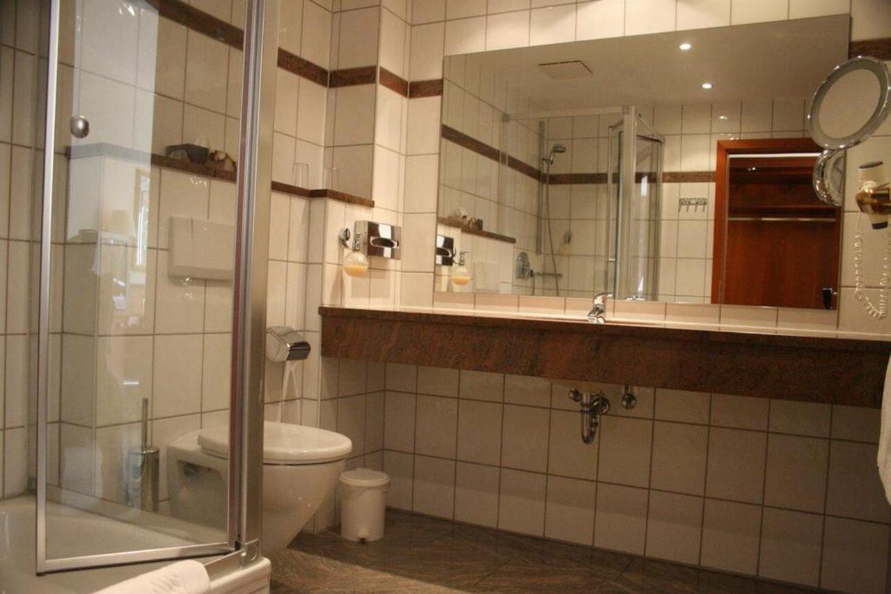 Hotel-Restaurant Fasanerie Marburg Екстер'єр фото